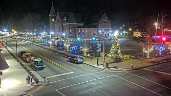 Weather camera view of City of Connersville.