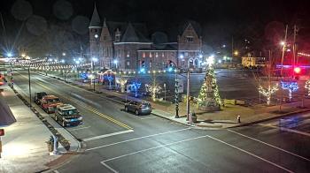 Weather camera view of City of Connersville.