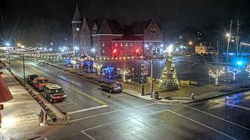 Weather camera view of City of Connersville.