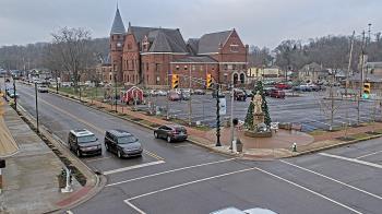 Weather camera view of City of Connersville.
