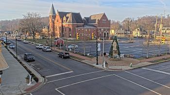 Weather camera view of City of Connersville.