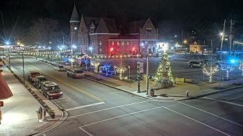 Weather camera view of City of Connersville.