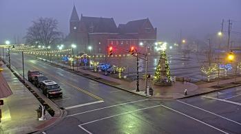 Weather camera view of City of Connersville.