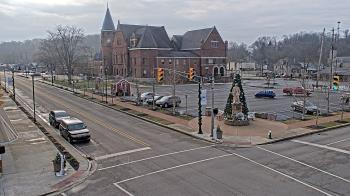 Weather camera view of City of Connersville.