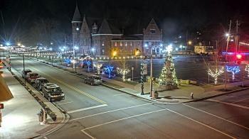 Weather camera view of City of Connersville.