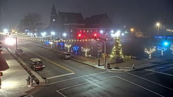 Weather camera view of City of Connersville.