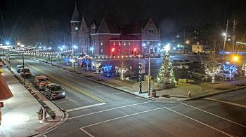 Weather camera view of City of Connersville.