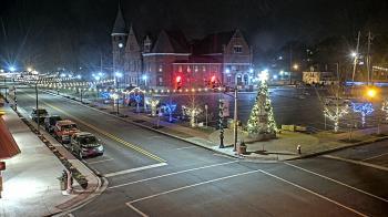 Weather camera view of City of Connersville.