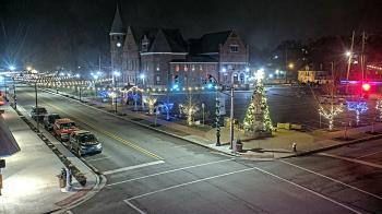 Weather camera view of City of Connersville.