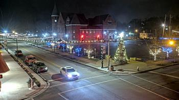 Weather camera view of City of Connersville.