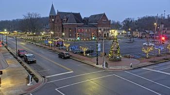 Weather camera view of City of Connersville.