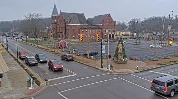 Weather camera view of City of Connersville.