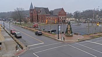 Weather camera view of City of Connersville.