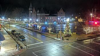Weather camera view of City of Connersville.