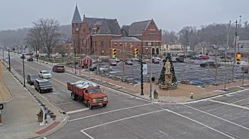 Weather camera view of City of Connersville.