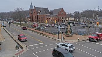 Weather camera view of City of Connersville.