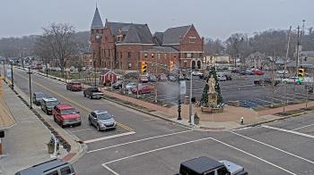 Weather camera view of City of Connersville.