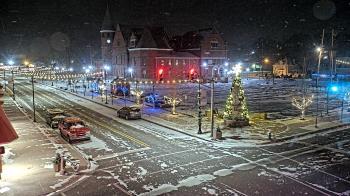 Weather camera view of City of Connersville.