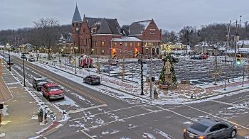 Weather camera view of City of Connersville.