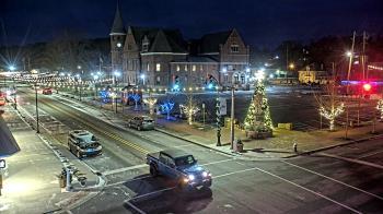Weather camera view of City of Connersville.