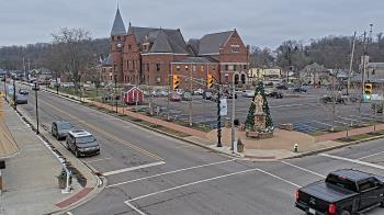 Weather camera view of City of Connersville.