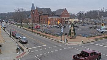 Weather camera view of City of Connersville.