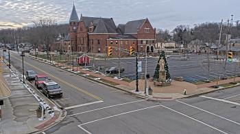Weather camera view of City of Connersville.