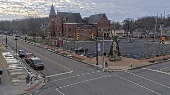 Weather camera view of City of Connersville.
