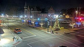 Weather camera view of City of Connersville.