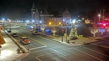 Weather camera view of City of Connersville.