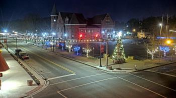 Weather camera view of City of Connersville.
