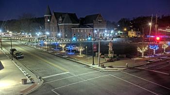 Weather camera view of City of Connersville.