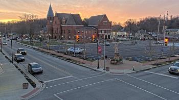 Weather camera view of City of Connersville.