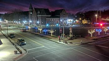 Weather camera view of City of Connersville.