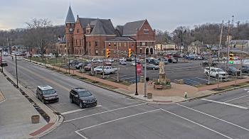 Weather camera view of City of Connersville.