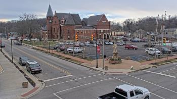 Weather camera view of City of Connersville.