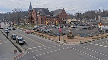 Weather camera view of City of Connersville.