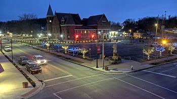 Weather camera view of City of Connersville.