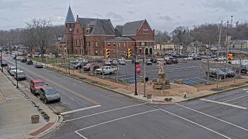 Weather camera view of City of Connersville.