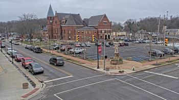 Weather camera view of City of Connersville.