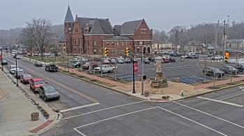 Weather camera view of City of Connersville.
