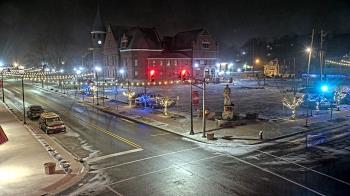 Weather camera view of City of Connersville.