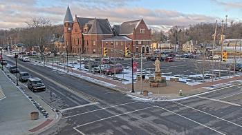 Weather camera view of City of Connersville.