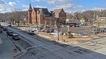 Weather camera view of City of Connersville.