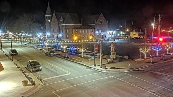 Weather camera view of City of Connersville.