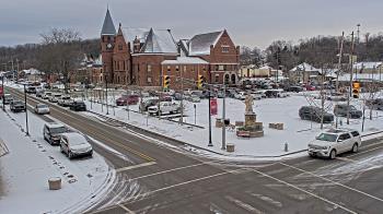 Weather camera view of City of Connersville.