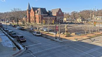 Weather camera view of City of Connersville.