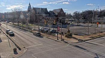 Weather camera view of City of Connersville.