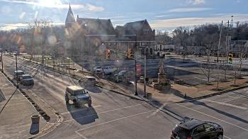 Weather camera view of City of Connersville.