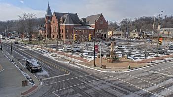 Weather camera view of City of Connersville.